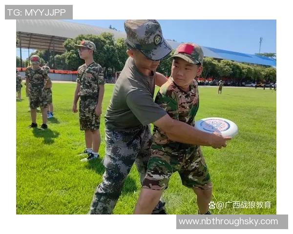 南京飞盘队的奋斗与荣耀：一段激情澎湃的飞盘纪实之旅